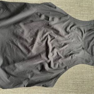 Lululemon light weight run kit tank top